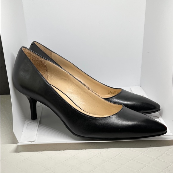 Cole Haan Black Leather Heels with Nike air technology - Picture 1 of 8
